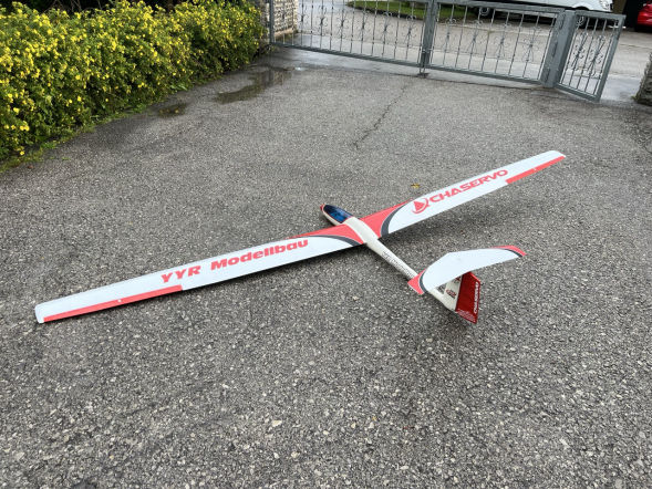 https://rudischneeberger.smugmug.com/Fotos/YYR-Modellbau/n-KDDxQZ/Cirrus75